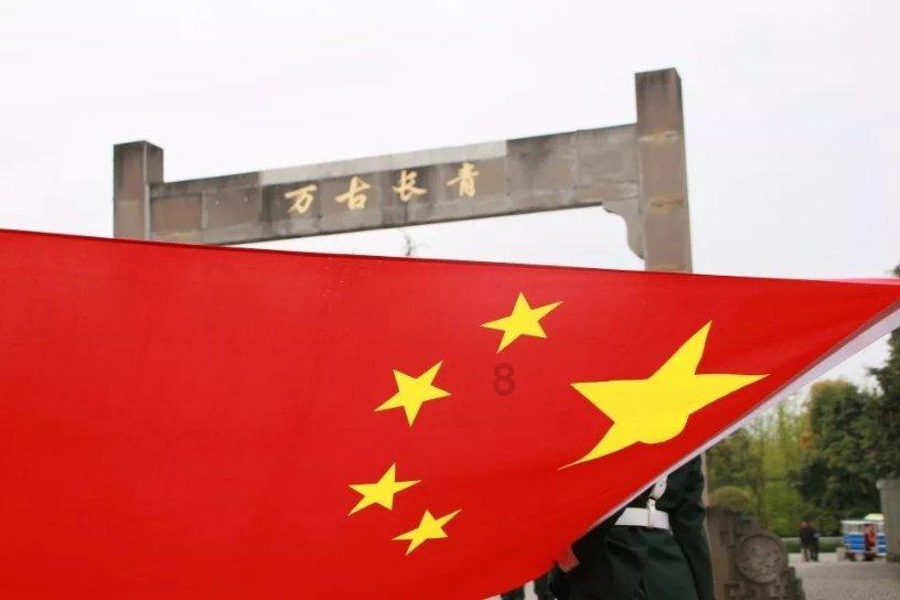 罗马诺:如何处理拉10曼联尚无定论,没听说万比萨卡换邓弗里斯